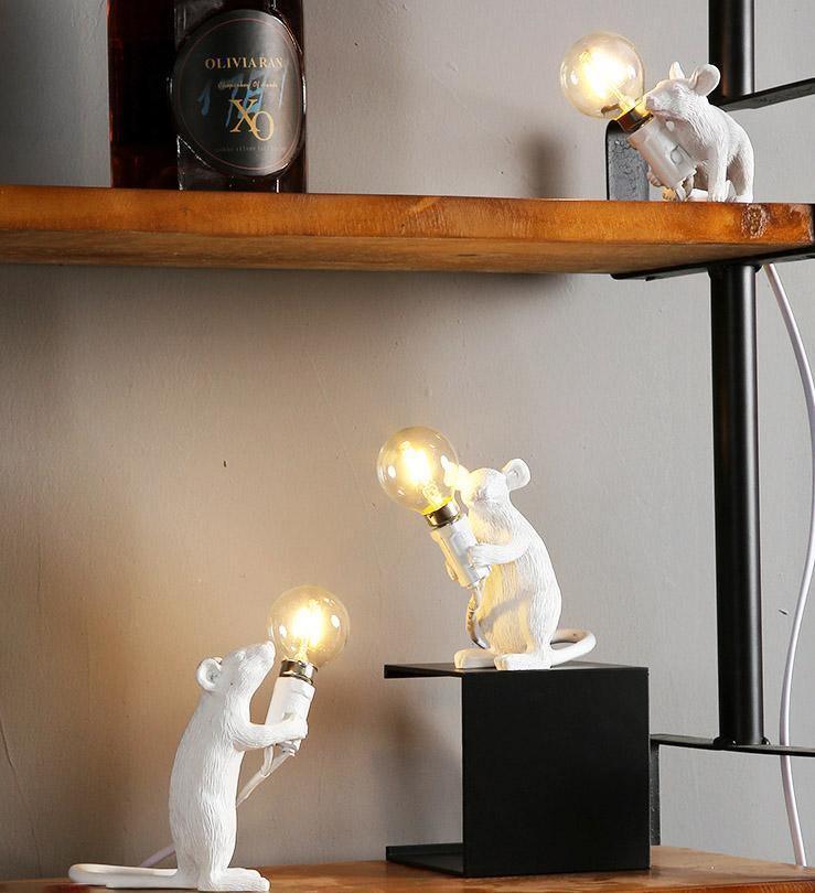 LED-Tischleuchte in Mausform