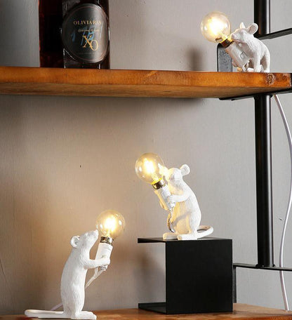 LED-Tischleuchte in Mausform