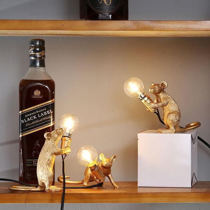 LED-Tischleuchte in Mausform