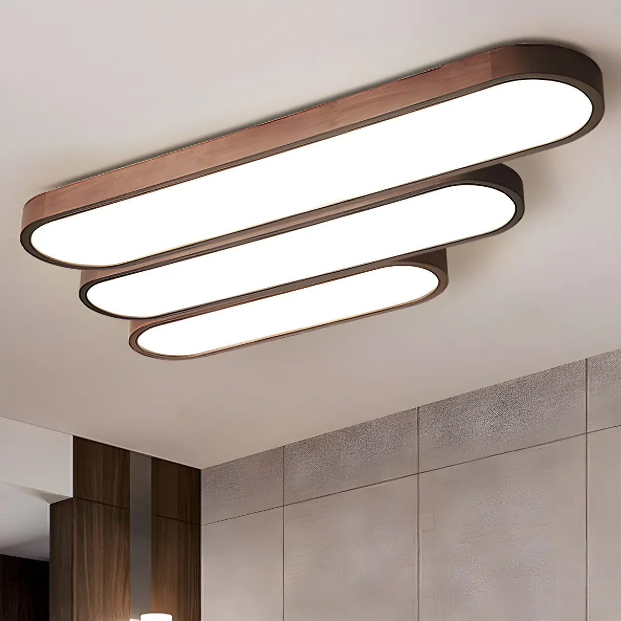Moderne lineare LED-Deckenleuchte