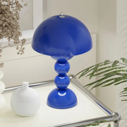 FloraSchimmern: Blüteninspirierte Tragbare Tischlampe mit Sanftem Farbschimmer