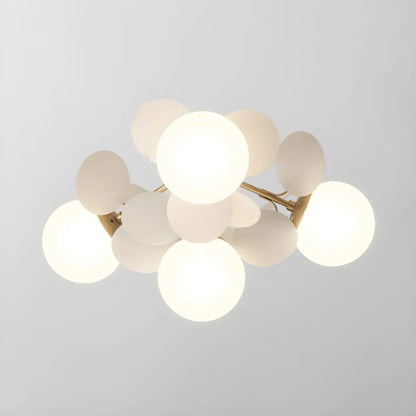 Moderne LED-Deckenleuchte in Kugelform