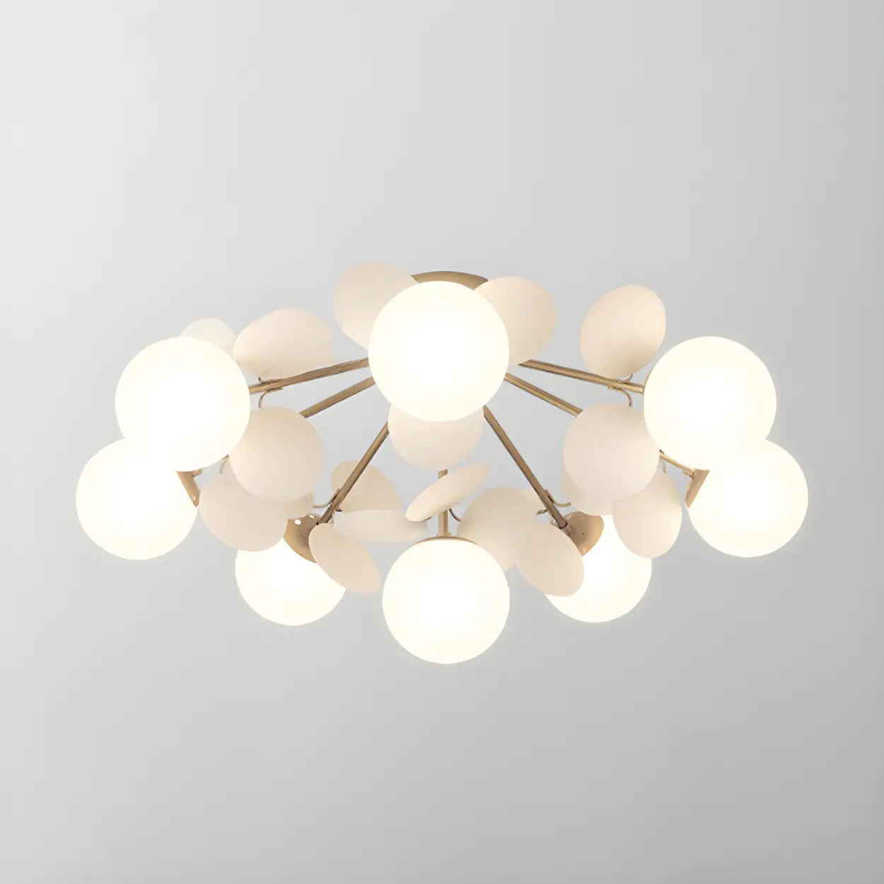 Moderne LED-Deckenleuchte in Kugelform