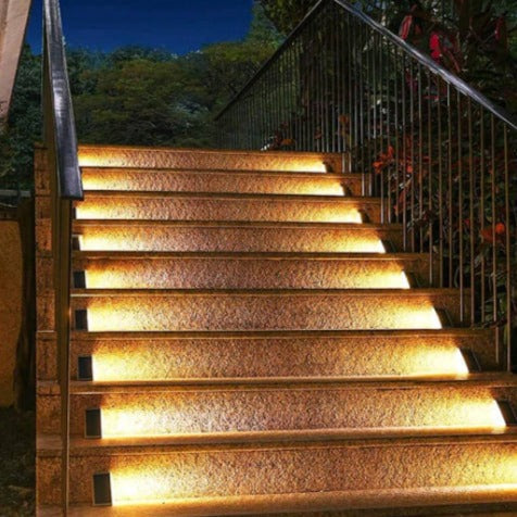 Solarbetriebene LED Treppenlichter