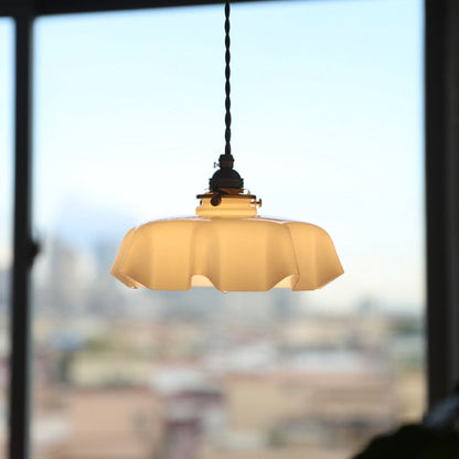 Retro-Pendelleuchten mit Blumenmuster