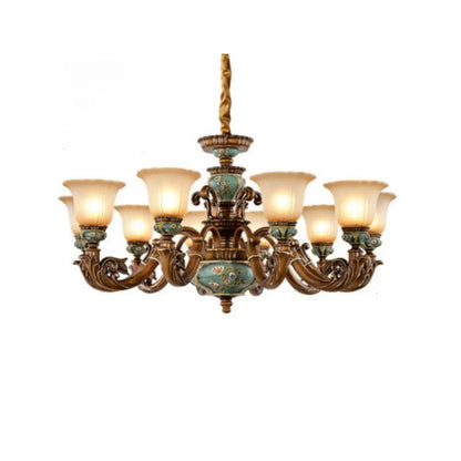 8-flammiger Geschnitzter Weinlese Kronleuchter