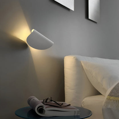 Moderne Schwenkbare Wandleuchte Im Italienischen Stil